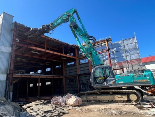 鉄骨造3階建事務所解体工事