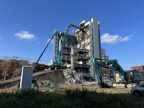 RC造7階建雑居ビル解体工事